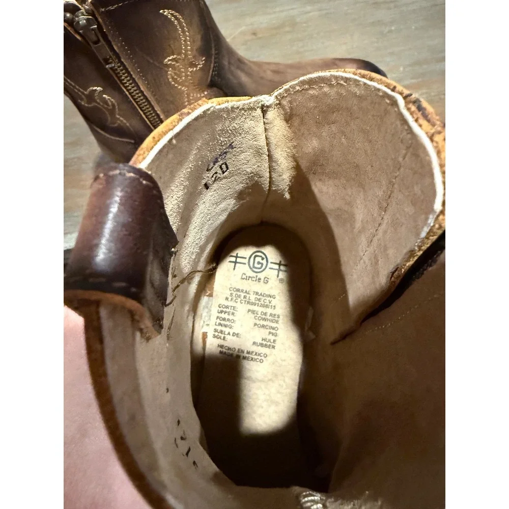 Circle G Tobacco Embroidered Western Ankle Booties Round Toe‎ New 7 Boho